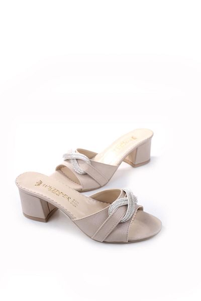 Papuçsepeti 3925 Model Square Shoes Heeled Stone DeTailed Slippers