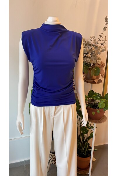 Butik Kadın, Yüksek Yaka, Kolsuz, Vatkalı, Büzgülü/Drapeli, Mavi Bluz