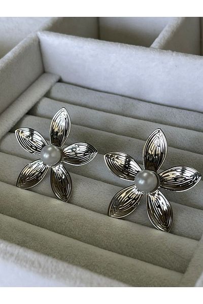 Sens Silver Flower Earrings with Pearls