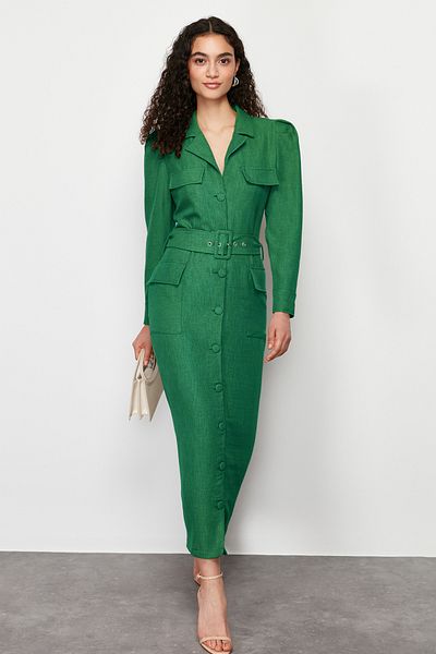 Trendyol Modest Khakifarbenes, gewebtes Hemdblusenkleid in Leinenoptik mit Gürtel TCTSS24EB00017