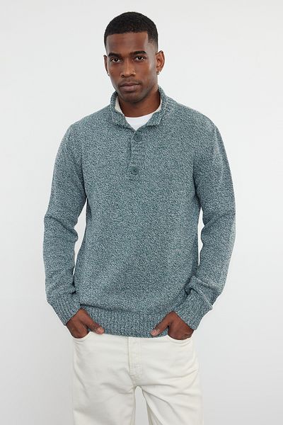Trendyol Collection Smaragdgrüner Slim-Fit-Strickpullover mit Rollkragen – TMNAW21KZ0394