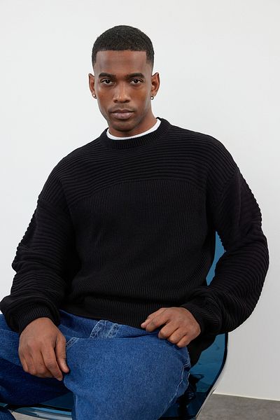 Trendyol Collection Schwarzer Unisex-Pullover mit Rundhalsausschnitt und einfarbigem Strickpullover TMNAW25KZ00004
