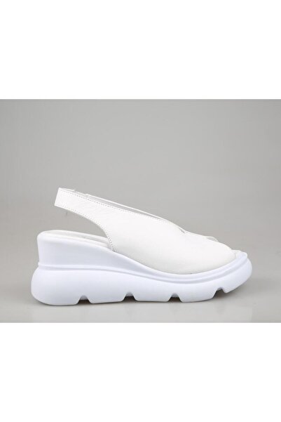 Zeyn 7672 genuine leather White Women's Sandals