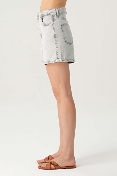 CROSS JEANS Açık Gri Yüksek Bel Patı Fermuarlı Jean Şort C 4534-104