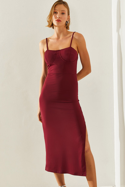 Bianco Lucci Dámské šaty s detailem rozparku – provazový pásek, Model60251423