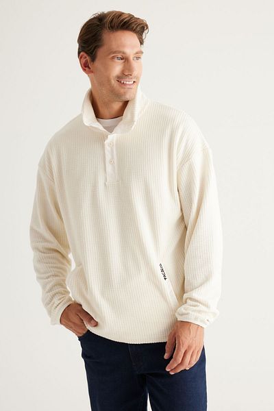 AC&Co / Altınyıldız Classics Men's Ecru Loose Fit Stand-Up Collar Jacquard Soft Touch Fleece Sweatshirt