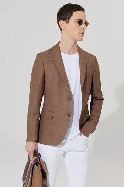 ALTINYILDIZ CLASSICS Pánska hnedá bunda Slim Fit úzkeho strihu s mono golierom Dobby