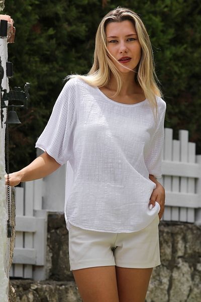 Chiccy Casual Λευκή Υφαντή Μπλούζα - Πισινό γιακά, Κοντό μανίκι
