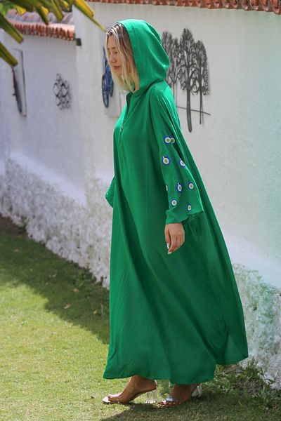 Chiccy Green Oversize Capuzlu Zippered Long Dress - Printed, Casual