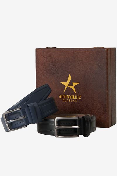 ALTINYILDIZ CLASSICS 2-teiliges, lässiges Gürtelset für Herren in Schwarz und Marineblau aus Spezialholz in Geschenkbox. Bräutigamspaket