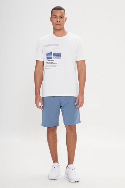 AC&Co / Altınyıldız Classics Weißes Herren-T-Shirt mit normaler Passform und normaler Passform aus 100 % Baumwolle mit Rundhalsausschnitt