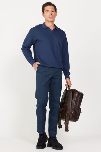 ALTINYILDIZ CLASSICS Pánské kalhoty v námořnické modré Comfort Fit – uvolněný střih, boční kapsa, bavlněný diagonální vzor