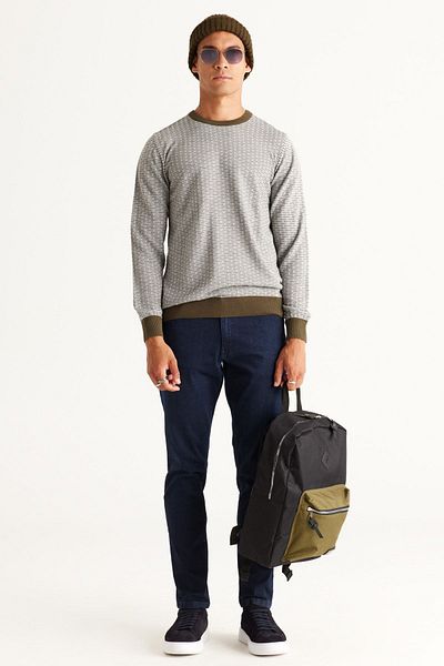 ALTINYILDIZ CLASSICS Grau-khakifarbener, pillingfreier Strickpullover mit normaler Passform und normalem Schnitt und Rundhalsausschnitt für Herren