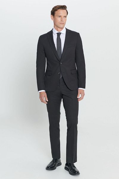 ALTINYILDIZ CLASSICS Pánsky čierny úzky strih s golierom slim Fit