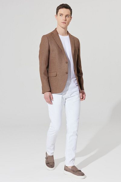 ALTINYILDIZ CLASSICS Pánska hnedá bunda Slim Fit úzkeho strihu s mono golierom Dobby