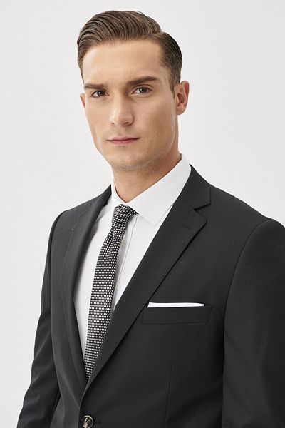 AC&Co / Altınyıldız Classics Pánsky čierny úzky strih s golierom slim Fit