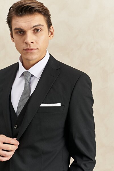 ALTINYILDIZ CLASSICS Erkek Siyah Slim Fit Dar Kesim Mono Yaka Yünlü Yelekli Su Ve Leke Tutmayan Nano Takım Elbise