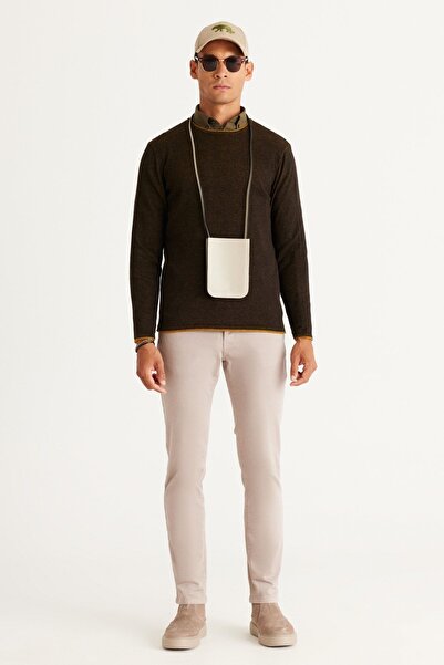 AC&Co / Altınyıldız Classics Pánský černo-hořčicový standardní střih pravidelný střih s výstřihem bavlněný úplet Svetr