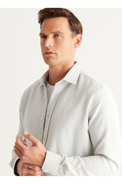 ALTINYILDIZ CLASSICS Altıny Yıldız Classics Slim Fit Classic Collar Green - Λευκό ανδρικό πουκάμισο 4A2024100071