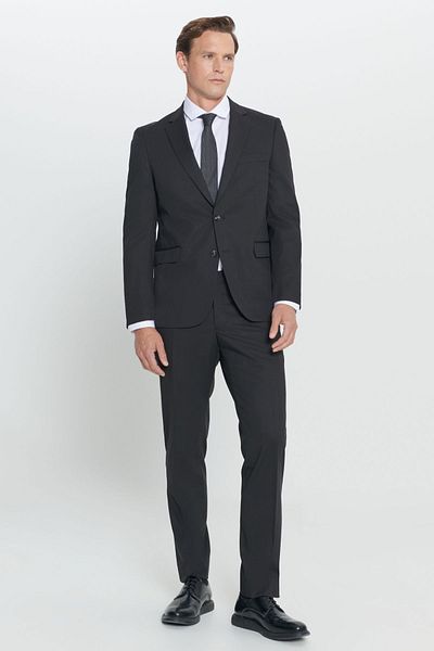 ALTINYILDIZ CLASSICS Men's Black Mono Collar Relaxed Cut Regular Fit Suit