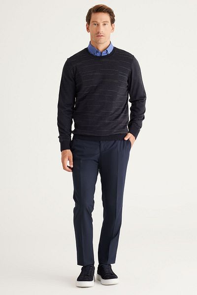 ALTINYILDIZ CLASSICS Herren-Strickpullover aus marineblau-anthrazitfarbener Wolle mit normaler Passform und Rundhalsausschnitt