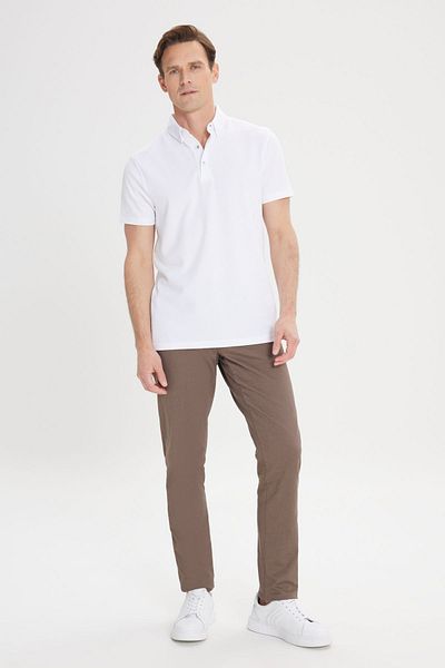 ALTINYILDIZ CLASSICS Ecrufarbenes Slim Fit-T-Shirt mit Polokragen aus Baumwolljacquard für Herren