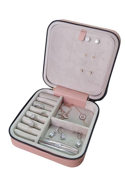 ÖZER KUTU Zippered Leather (Wooden Case) Medium Size Jewelry, Travel and Jewelry Bag, Box Powder(15x15 Cm)