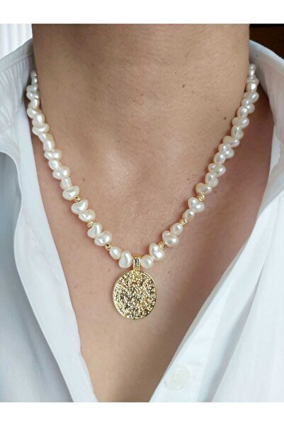 DEVİ fashion Kalpli İncili Madalyon Uçlu Kolye