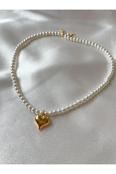 Reorah Collection Heart Patterned Curved Pearl Necklace