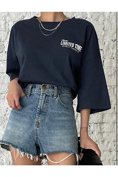 Let's Wear Γυναικείο μπλουζάκι Oversize White Limited Printed Premium