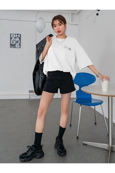 Let's Wear Γυναικείο μπλουζάκι Oversize White Limited Printed Premium