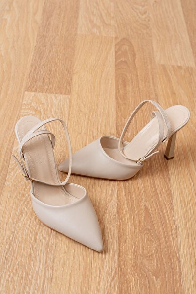 bakacstore Kadın Bej Deri Arkası Bantlı Topuklu Ayakkabı