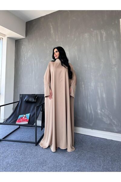 MAY MARA PLUS SIZE SLEEVES AND COLLAR PEARL DETAIL DRESS