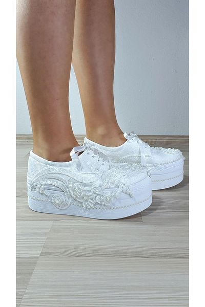 Modavien Women's White Laced Bridal Shoes 41214
