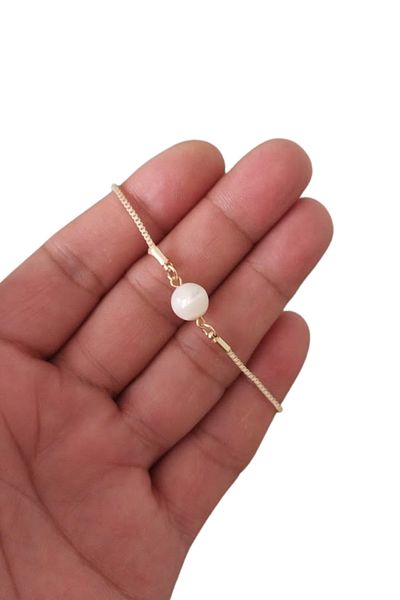 SEVENSLEEPERS Elevator and Adjustable Bracelet - Natural Stone, Mother of Pearl Bead, Gold Color Plated