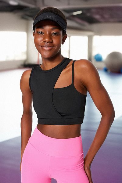 Trendyol Collection Kötött sportmelltartó fekete középtámasszal/formázó kötélpánttal THMSS23SS00017