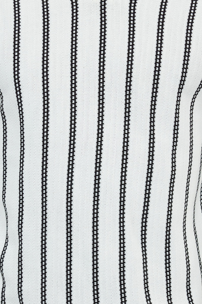 Trendyol Collection Светр в смужку з вузькою горловиною екрю TMNAW25KZ00027