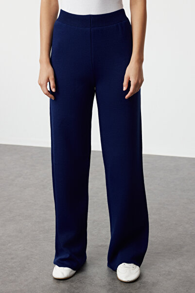 Trendyol Modest Sötétkék léggömb ujjú kötöttáru kardigán és nadrág szett - TCTAW25US00007