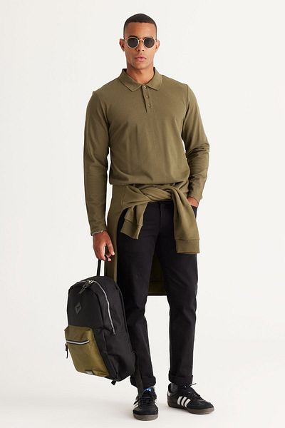AC&Co / Altınyıldız Classics Pánska mikina s jednoduchým strihom a 3 vláknami v khaki štandardnom strihu fleece vo vnútri 100 % bavlna Polo golier