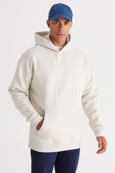 AC&Co / Altınyıldız Classics Μπεζ ανδρικό φούτερ - Oversize Cut, με κουκούλα, φλις, στάμπα με 3 κλωστές