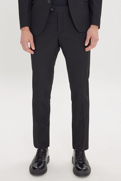 ALTINYILDIZ CLASSICS Men's Black Slim Fit Narrow Cut Mono Collar Seersucker Patterned Suit