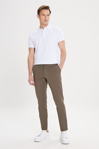 AC&Co / Altınyıldız Classics Khaki Slim Fit Flexibilní pánské chino kalhoty rovného střihu
