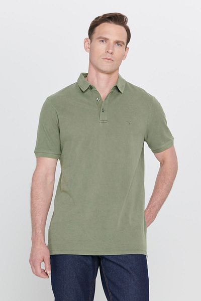 ALTINYILDIZ CLASSICS Khakifarbenes T-Shirt für Herren mit Slim Fit und Polokragen, 100 % Baumwolle, gemustert