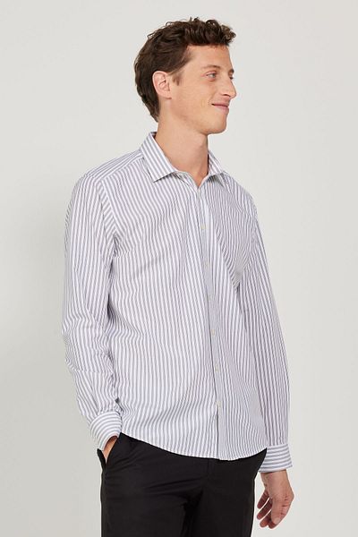 AC&Co / Altınyıldız Classics Men's White-Anthracite Slim Fit Narrow Cut Classic Collar Cotton Striped Shirt