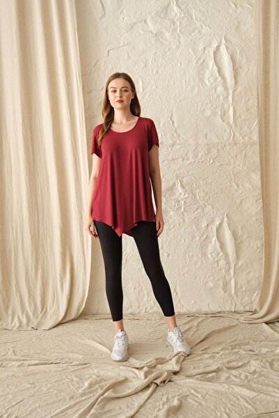 SARE ERKMEN تي شيرت أحمر كلاريت مقاس كبير - قطعة واحدة