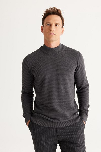 AC&Co / Altınyıldız Classics Pulover pentru bărbați din bumbac cu model antracit-melange, tricotaj pe jumătate cu gât țesut - Fit standard