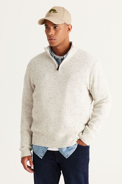 ALTINYILDIZ CLASSICS Ecru-schwarzer Baumwollstrickpullover mit gemustertem Bato-Kragen für Herren - Standard Passform