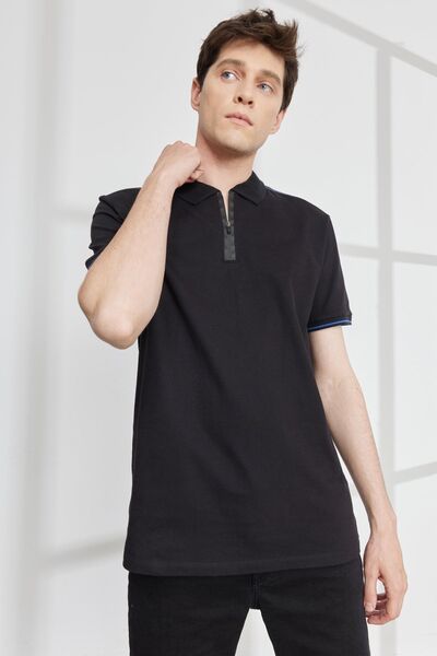 ALTINYILDIZ CLASSICS Schwarzes Slim-Fit-Kurzarm-T-Shirt für Herren mit Polokragen und schmalem Schnitt