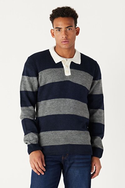 AC&Co / Altınyıldız Classics Чоловічий темно-сірий светр з коміром-поло в смужку з м'яким текстурованим трикотажним коміром На флісі