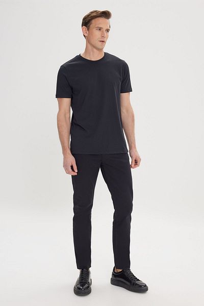 ALTINYILDIZ CLASSICS Черна мъжка тениска Slim Fit - Обло деколте, Slim Fit, Памук